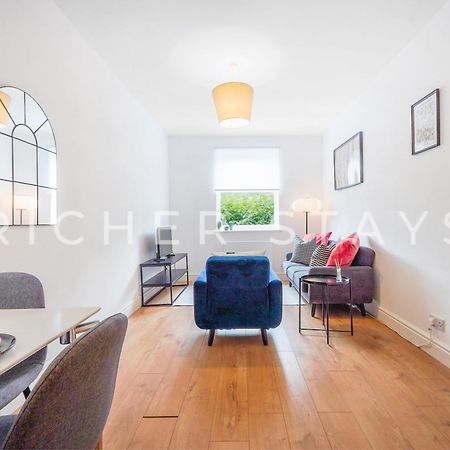 Stylish Canary Wharf Apt, Corporates And Tourists ロンドン エクステリア 写真